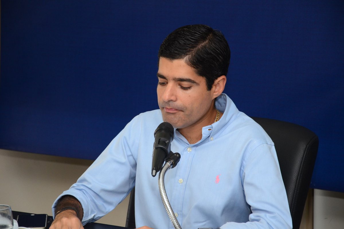 Neto confirma anúncio de candidato a prefeitura para o dia 6 de janeiro