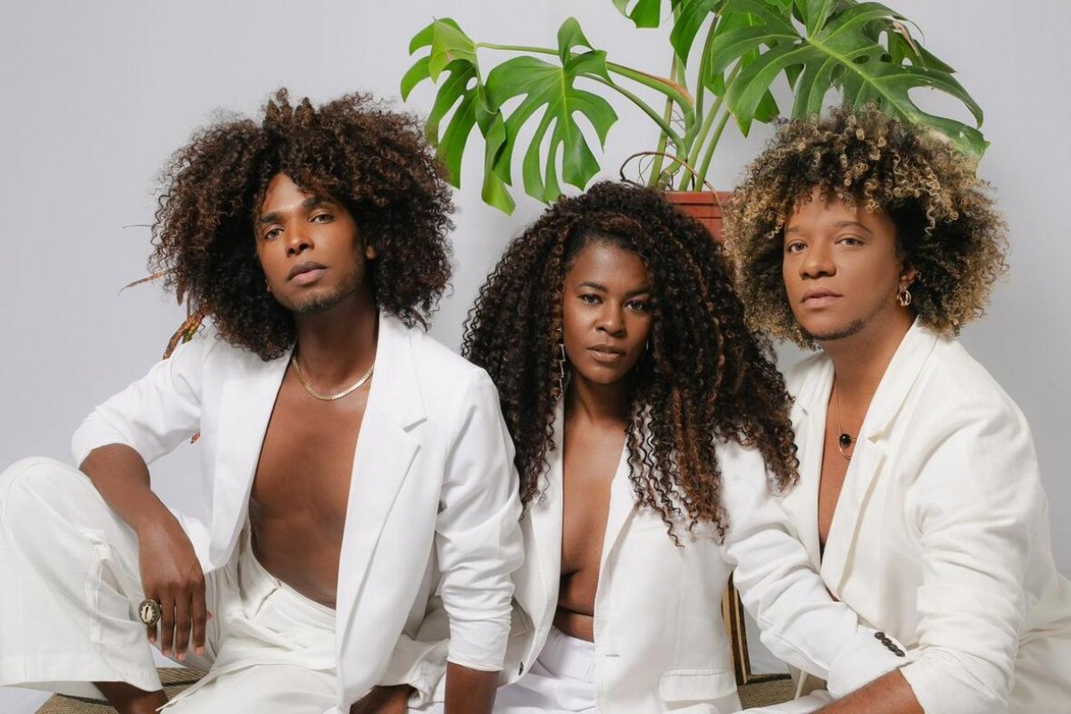 Banda Soul de Brasileiro lança versão de estúdio da música "Meteverso"