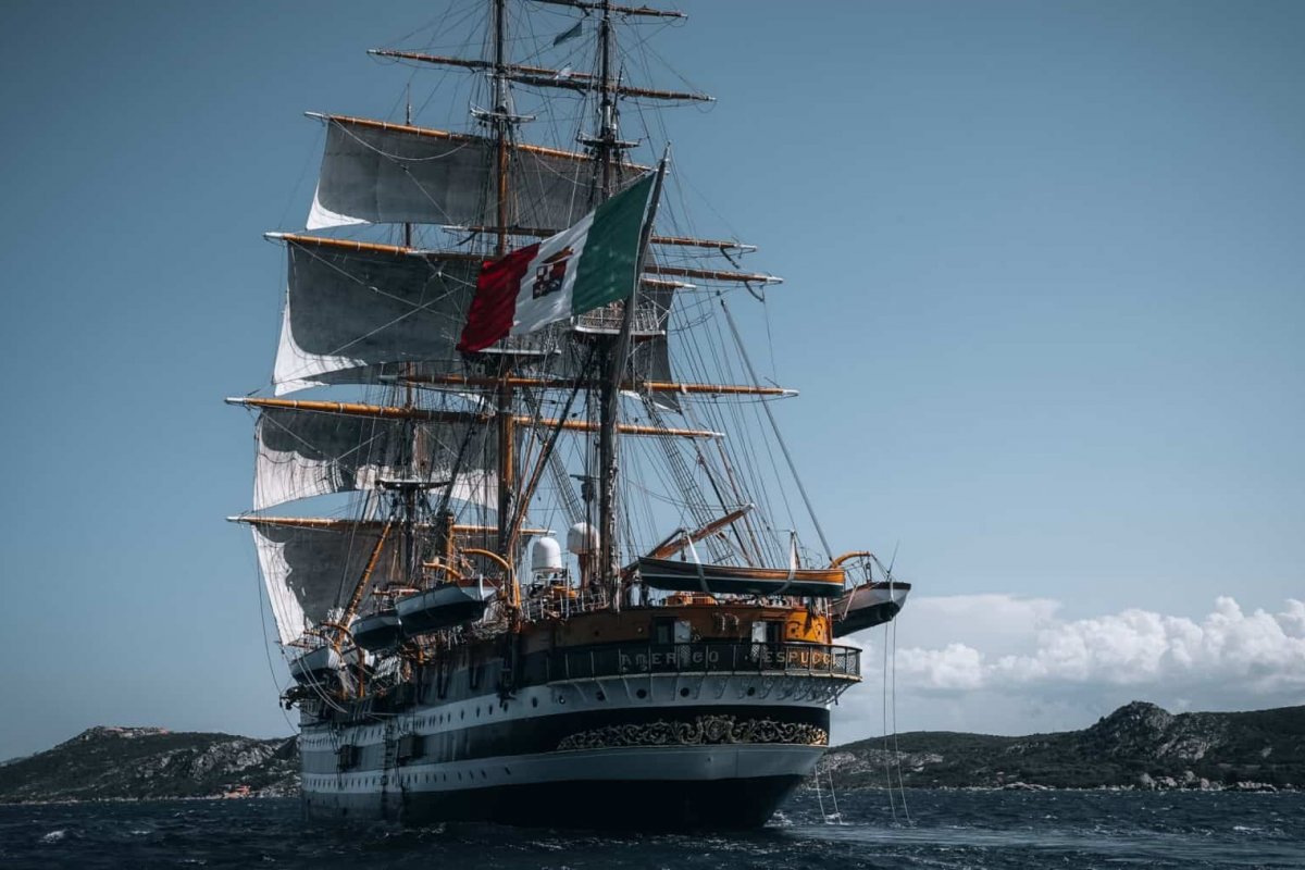 'Navio mais bonito do mundo' chega ao Brasil
