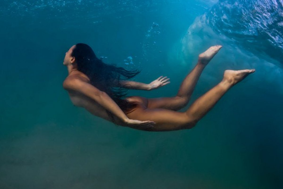 Aline Paes lança single "Mar Aberto" e anuncia segundo álbum!