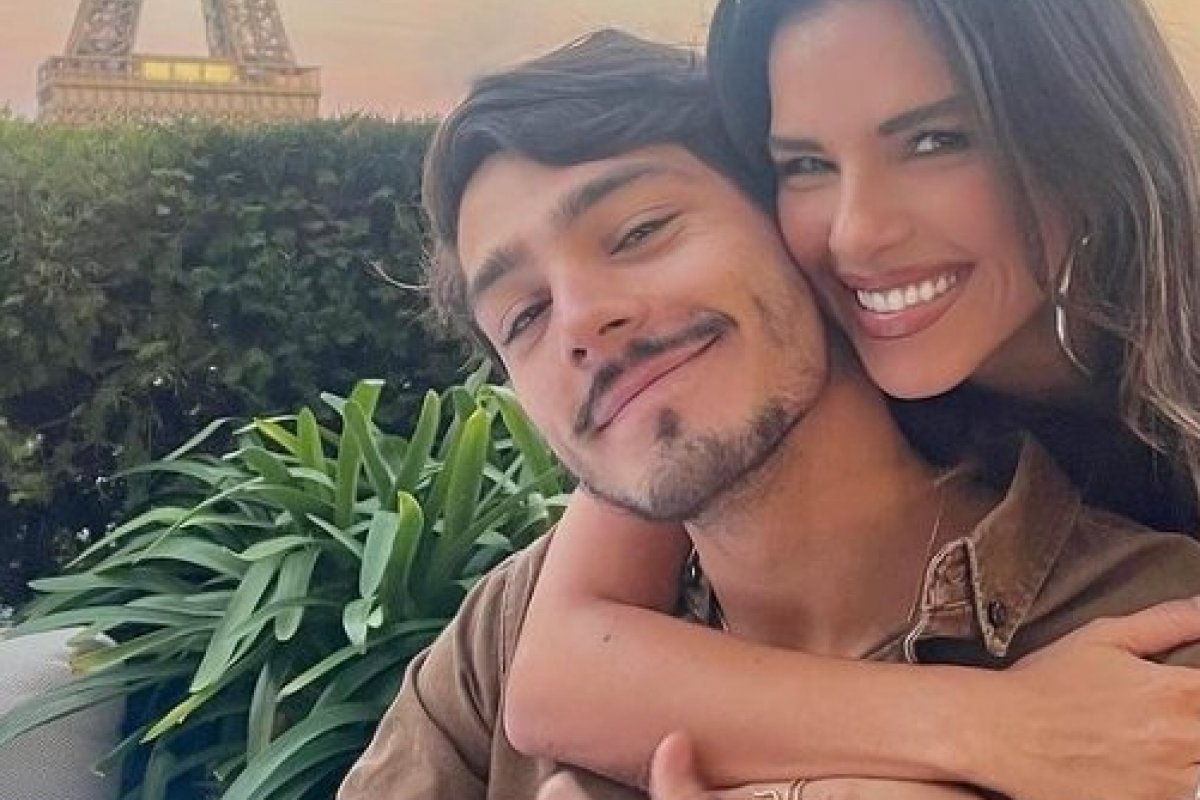 Mariana Rios assume namoro com bilionário!