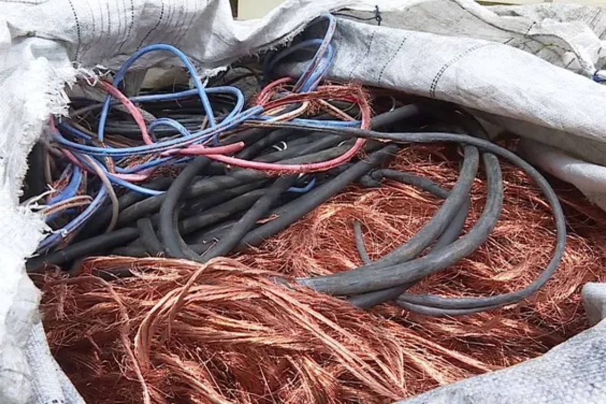 Roubos de cabos de telecomunicação batem recorde no Brasil em 2023