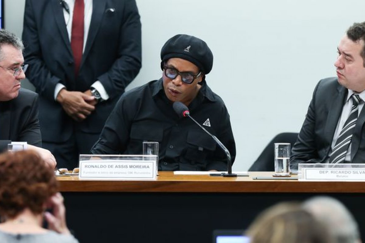 Relatório final da CPI das Pirâmides Financeiras é aprovado e propõe indiciamento de Ronaldinho