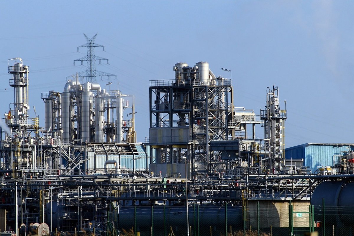 Produção industrial da Bahia recua 4,1% de julho para agosto, diz IBGE