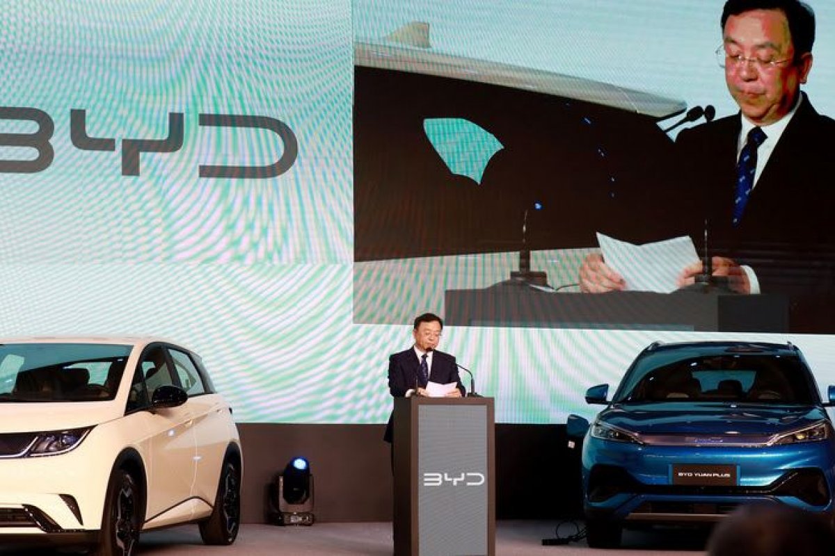 BYD lança pedra fundamental e anuncia início data de início da produção em Camaçari
