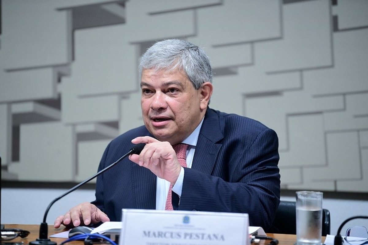 ‘Brasil não se encontra em equilíbrio’, diz diretor-executivo da IFI