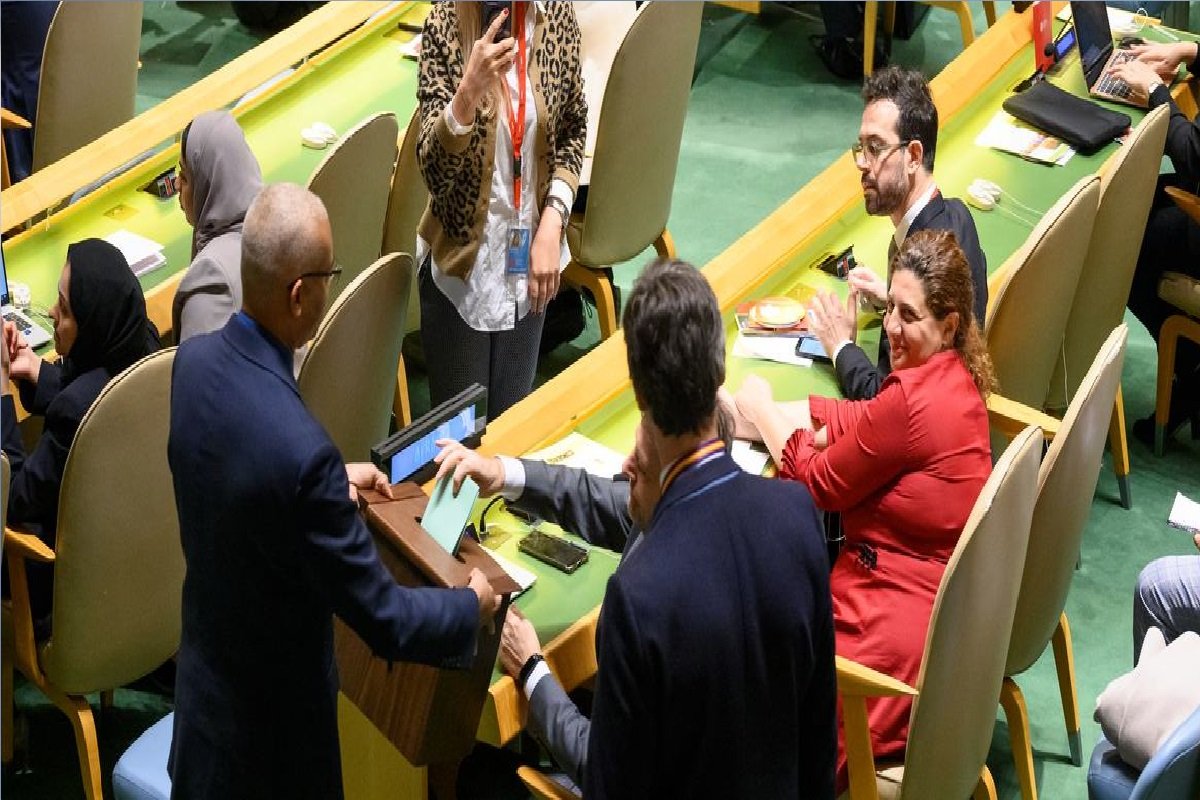 Brasil está entre 15 novos membros eleitos para Conselho de Direitos Humanos