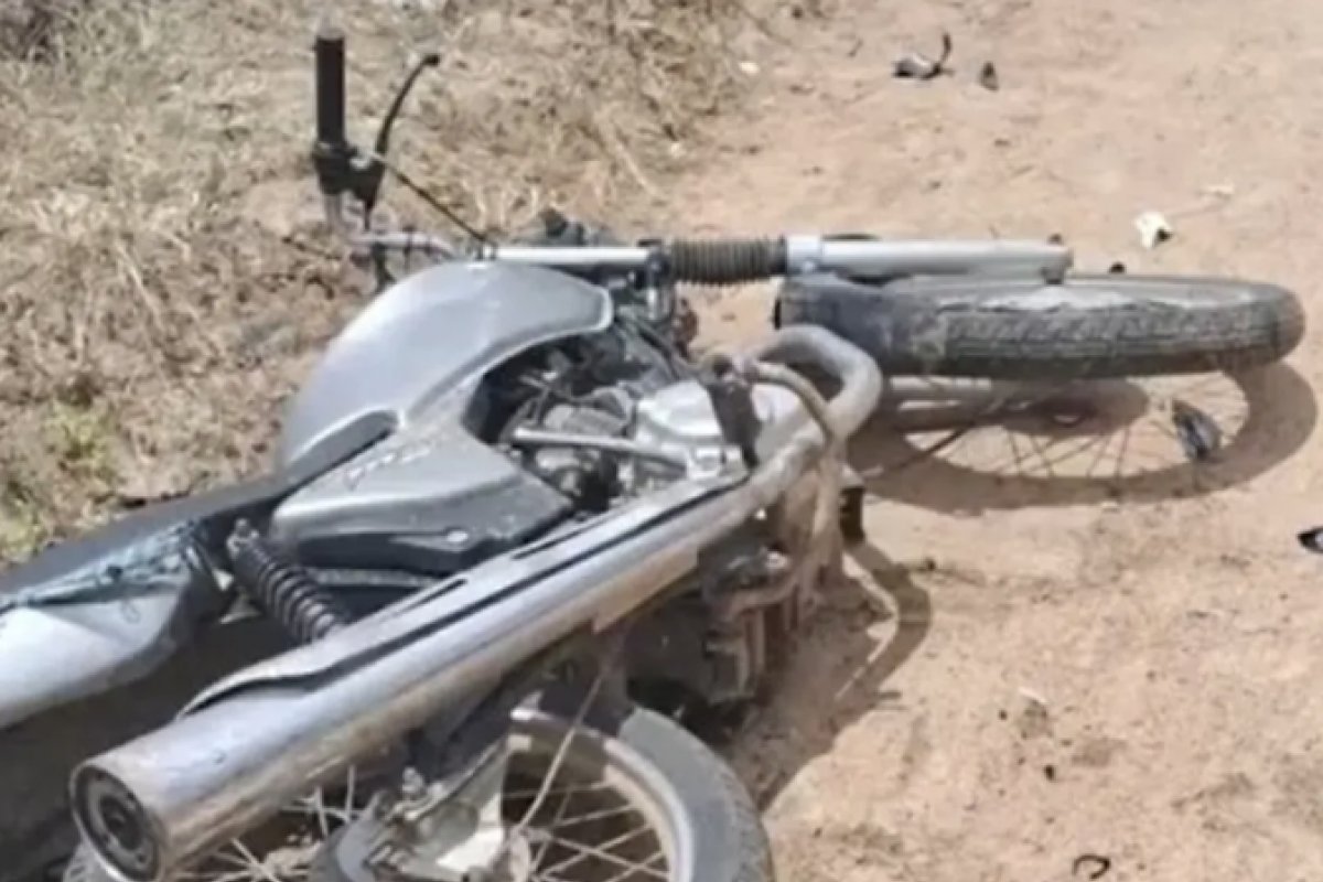 Homem morre após batida entre motos no município de Rafael Jambeiro