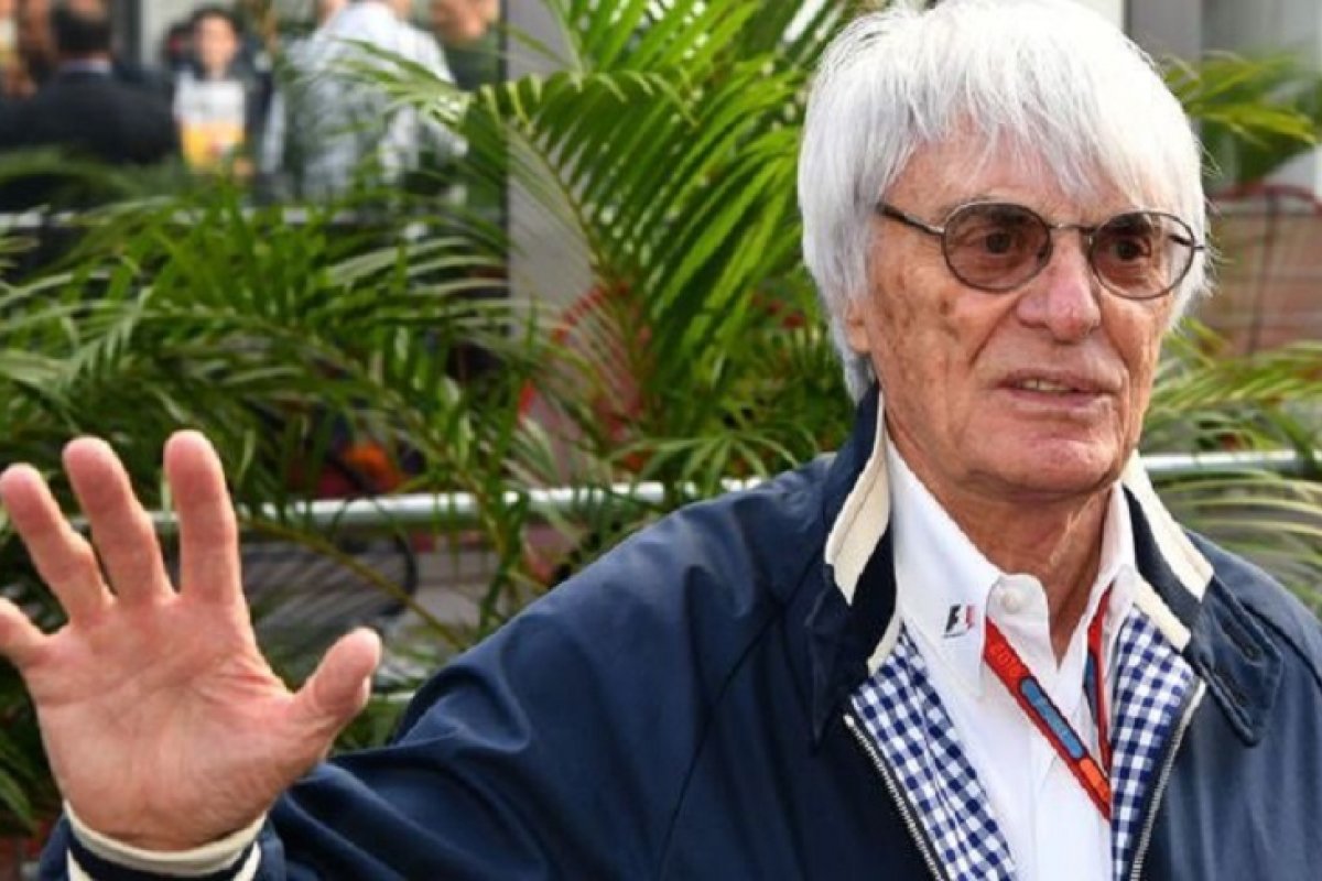 Ex-chefão da F1 é condenado a 17 meses de prisão e multado em R$ 4 bilhões