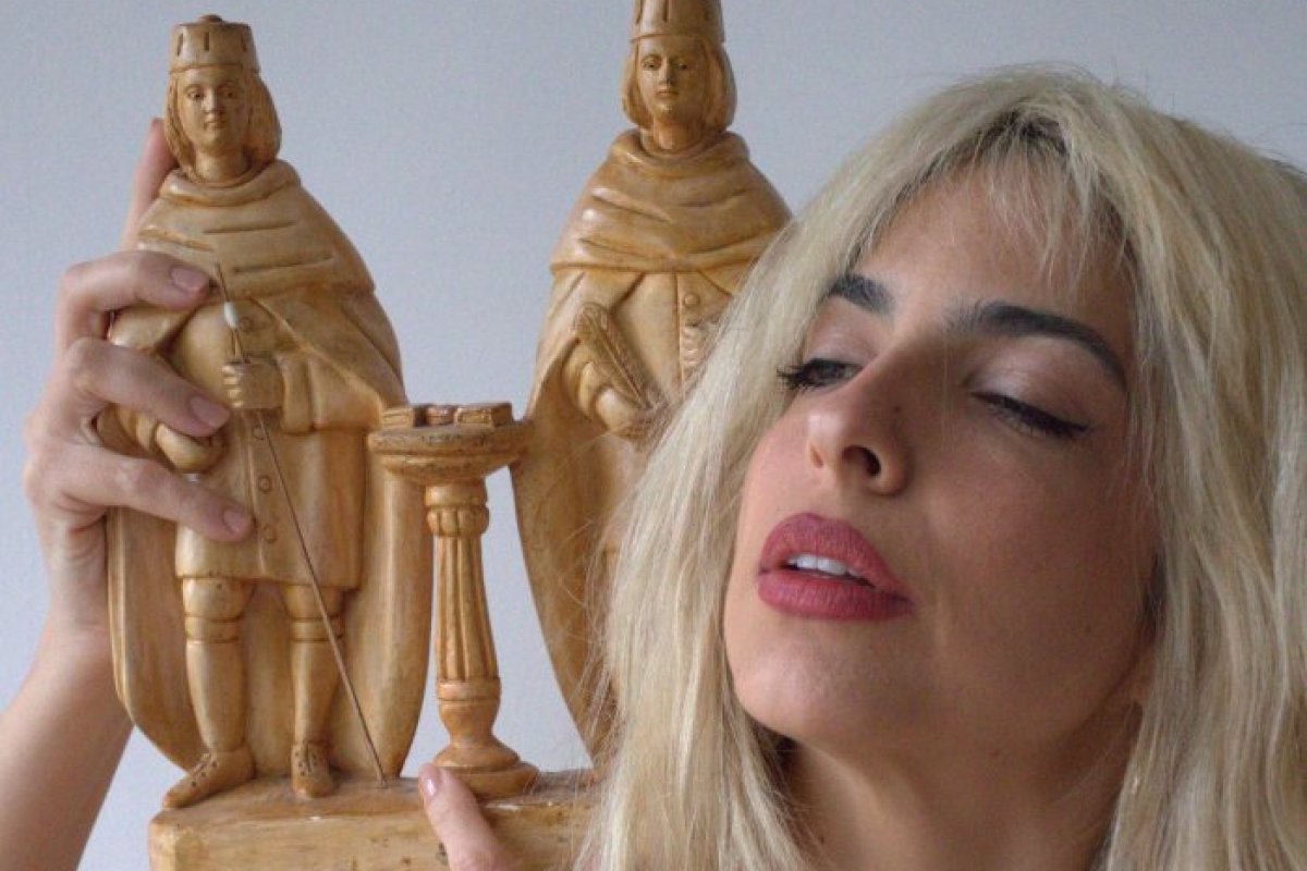 Illy leva Samba Djanira para o Museu de Arte Moderna da Bahia!