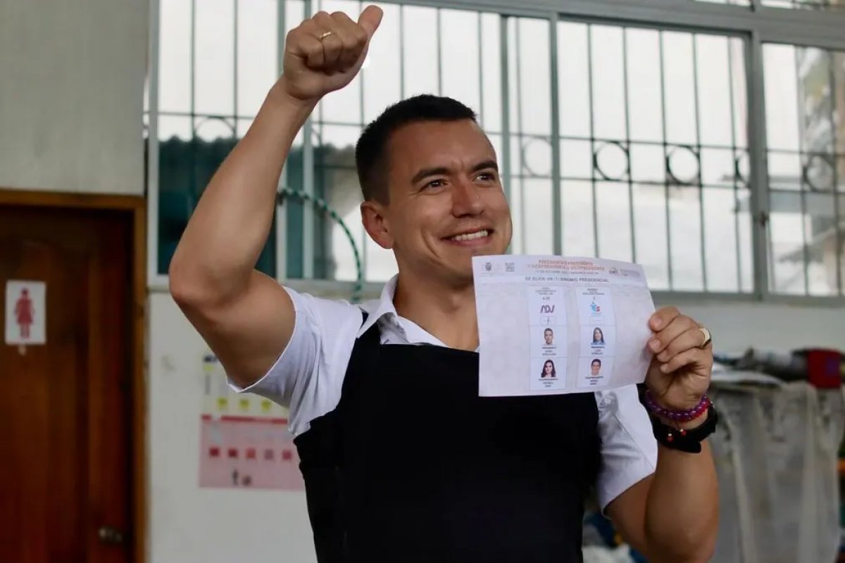 Empresário Daniel Noboa é eleito presidente do Equador