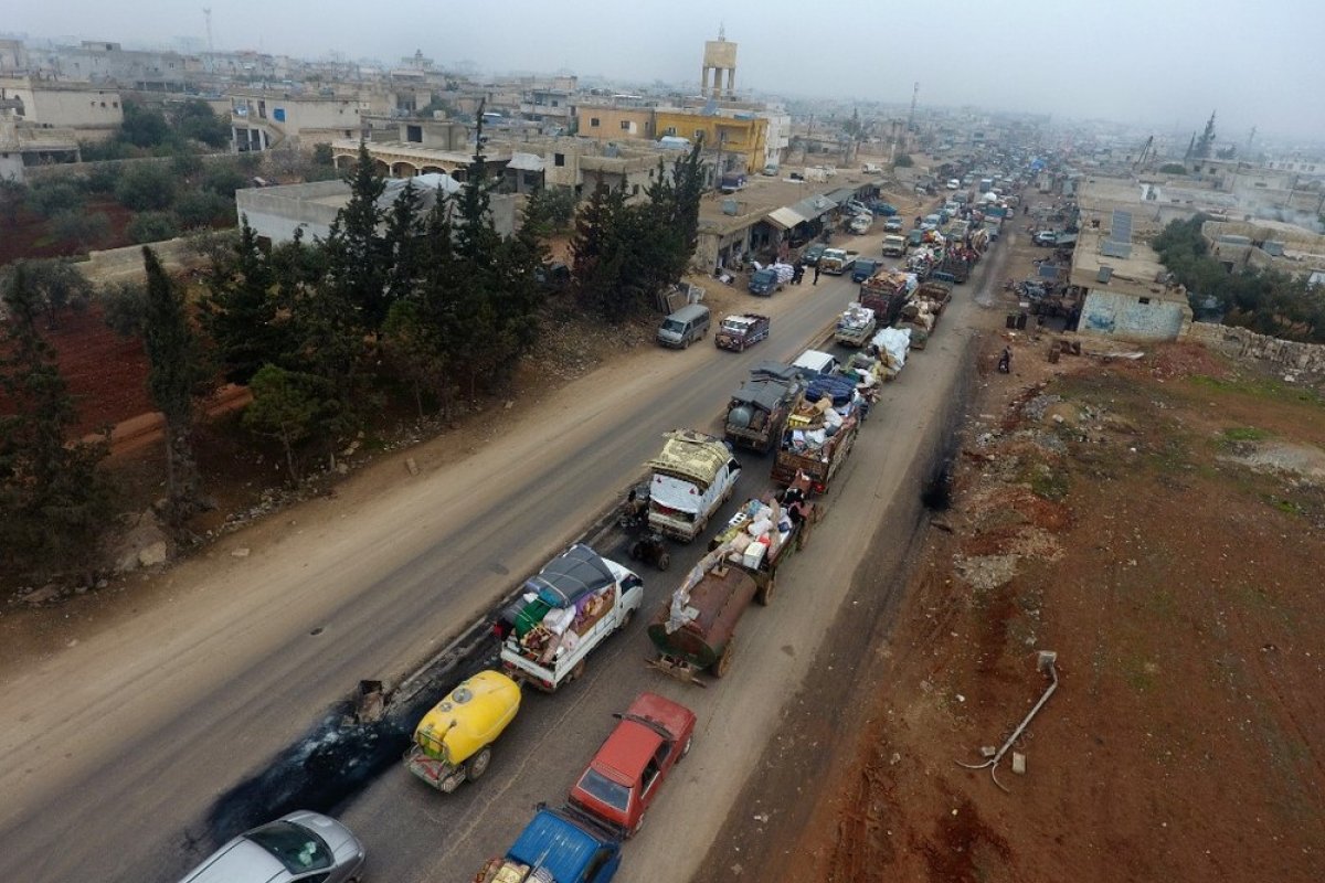 Síria: Bombardeios levaram mais de 235 mil pessoas a fugir das áreas de confronto