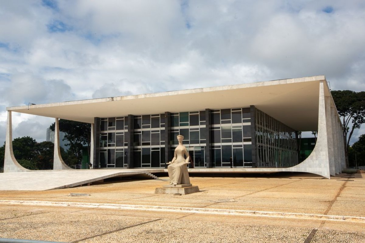 STF retoma julgamento sobre correção do FGTS na quarta (18)