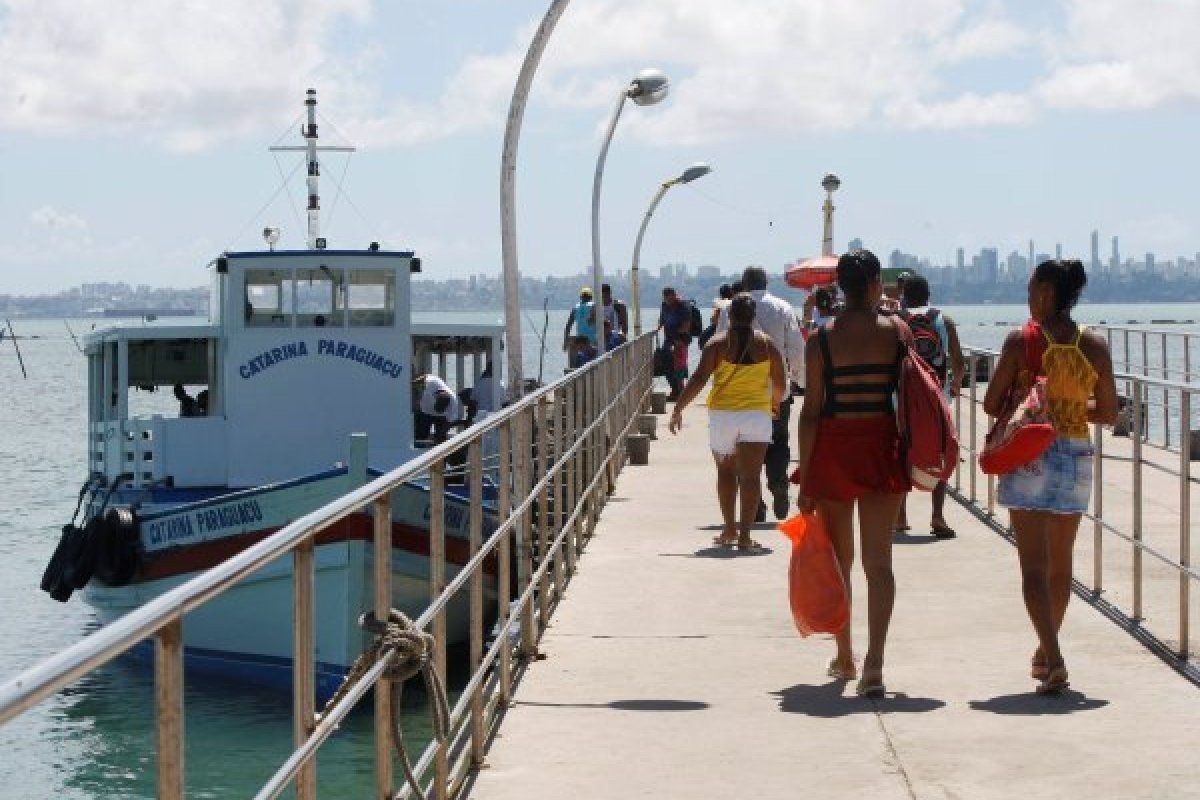 Travessia Salvador-Mar Grande registra fluxo tranquilo de embarque nesta quarta (18)