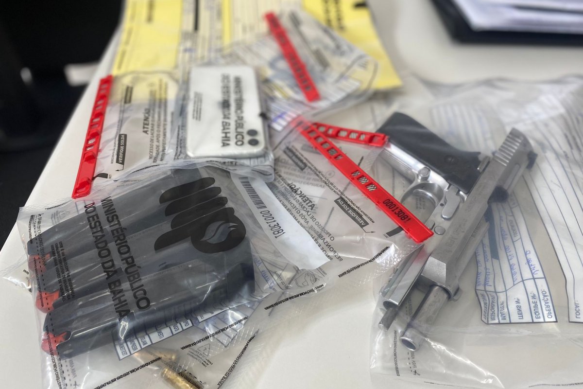 Operação Urtiga: armas, munições e celulares são apreendidos com militares na Bahia