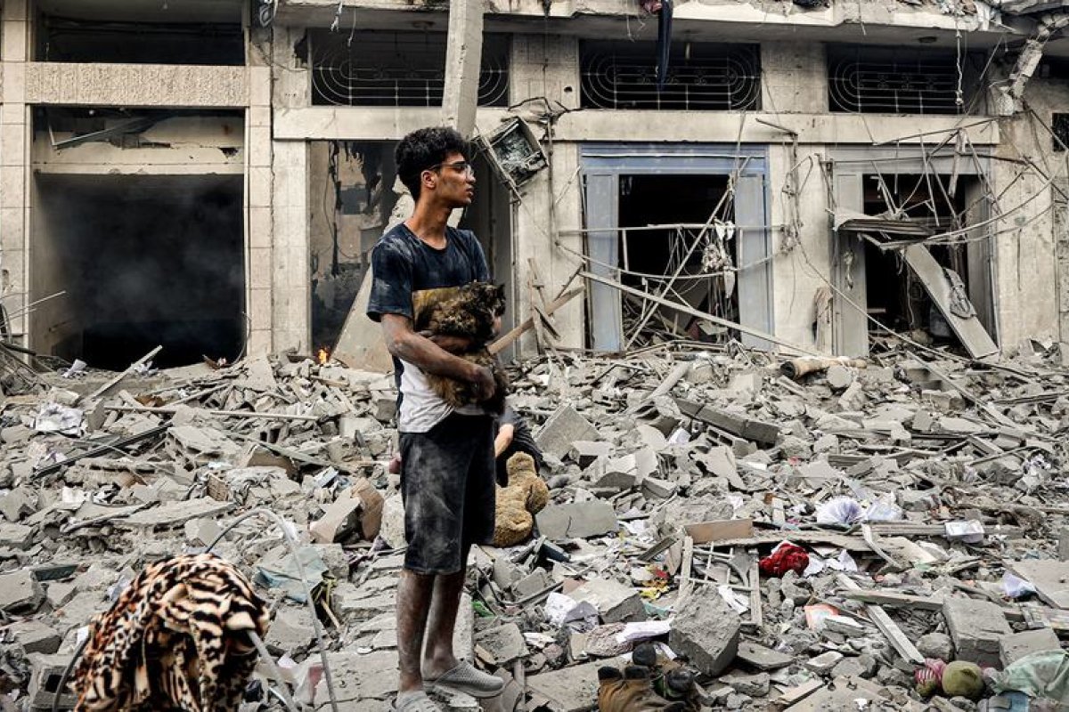 Ajuda humanitária aguarda liberação para entrar em Gaza nesta sexta (20)