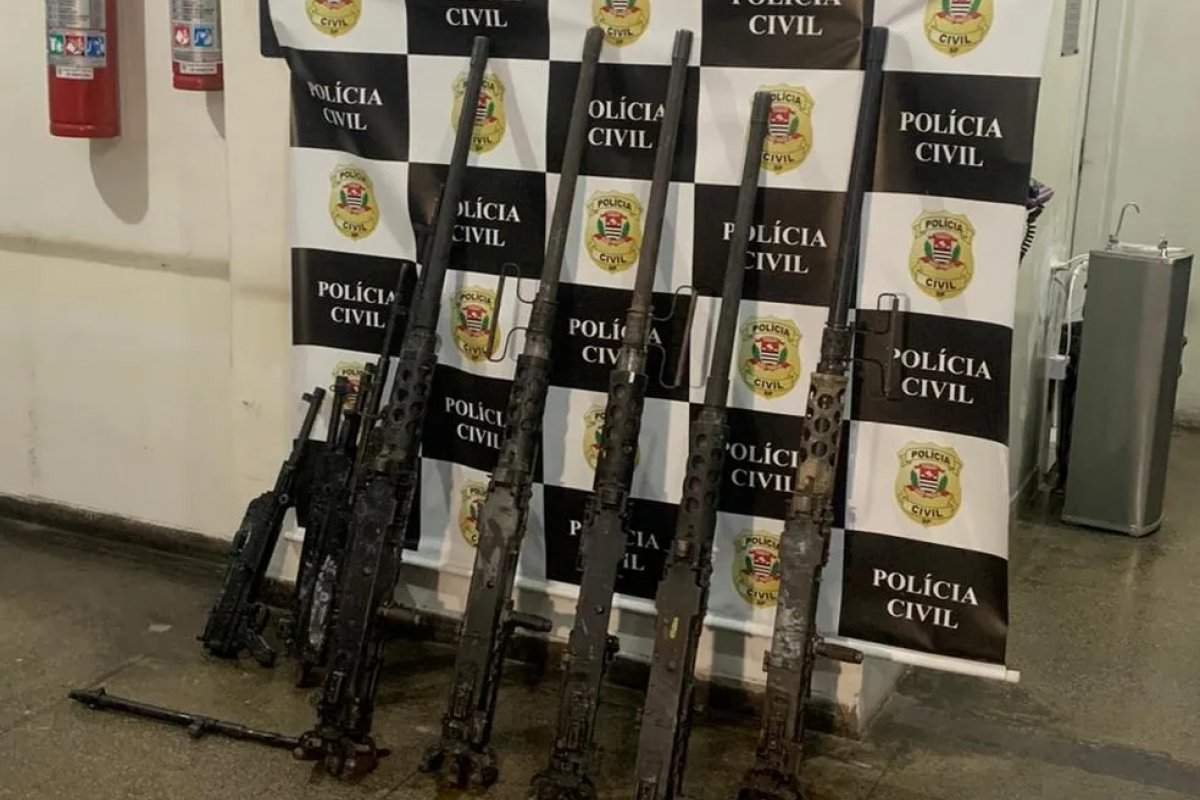Polícia recupera mais 9 metralhadoras furtadas de quartel do Exército em São Paulo