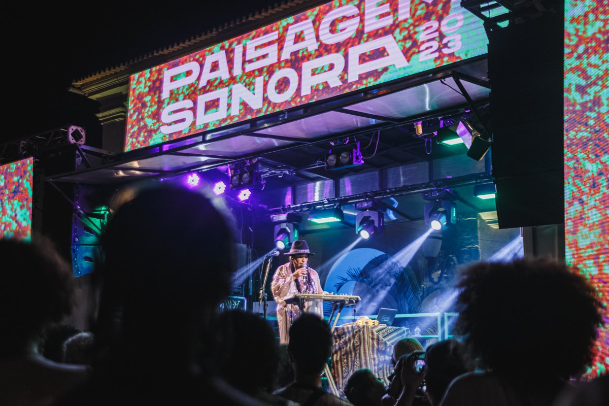 Primeiro dia do V Festival Paisagem Sonora teve shows de Metá Metá, Brisa Flow, Sapopemba, Coletivo Xaréu e VIEIRX!