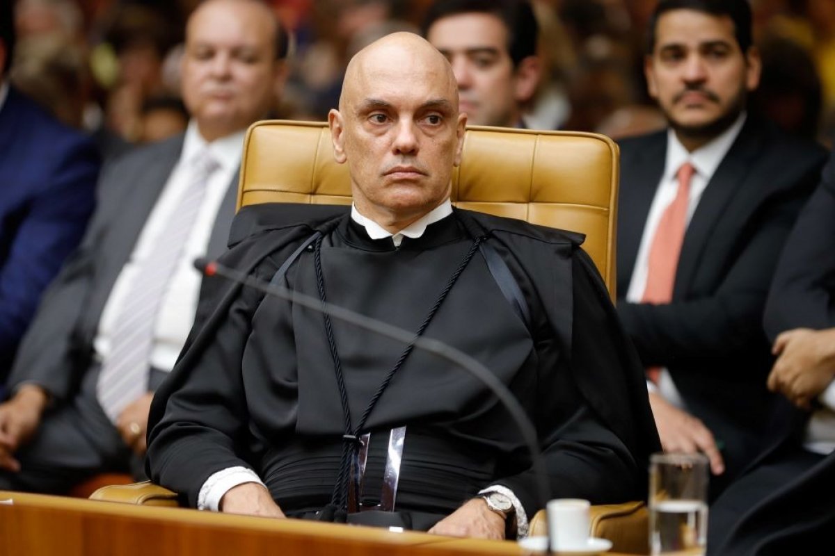 Abin enviou relatório a Moraes e PF dados sobre software espião, diz jornal