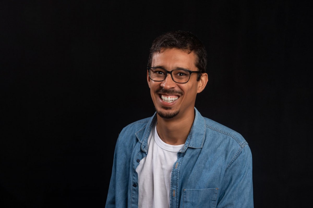 Planejador financeiro, Raphael Carneiro lança livro sobre educação financeira!