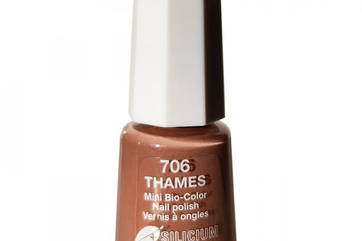 Halloween Chic: Mavala define os melhores tons de unhas para comemorar a data com elegância!