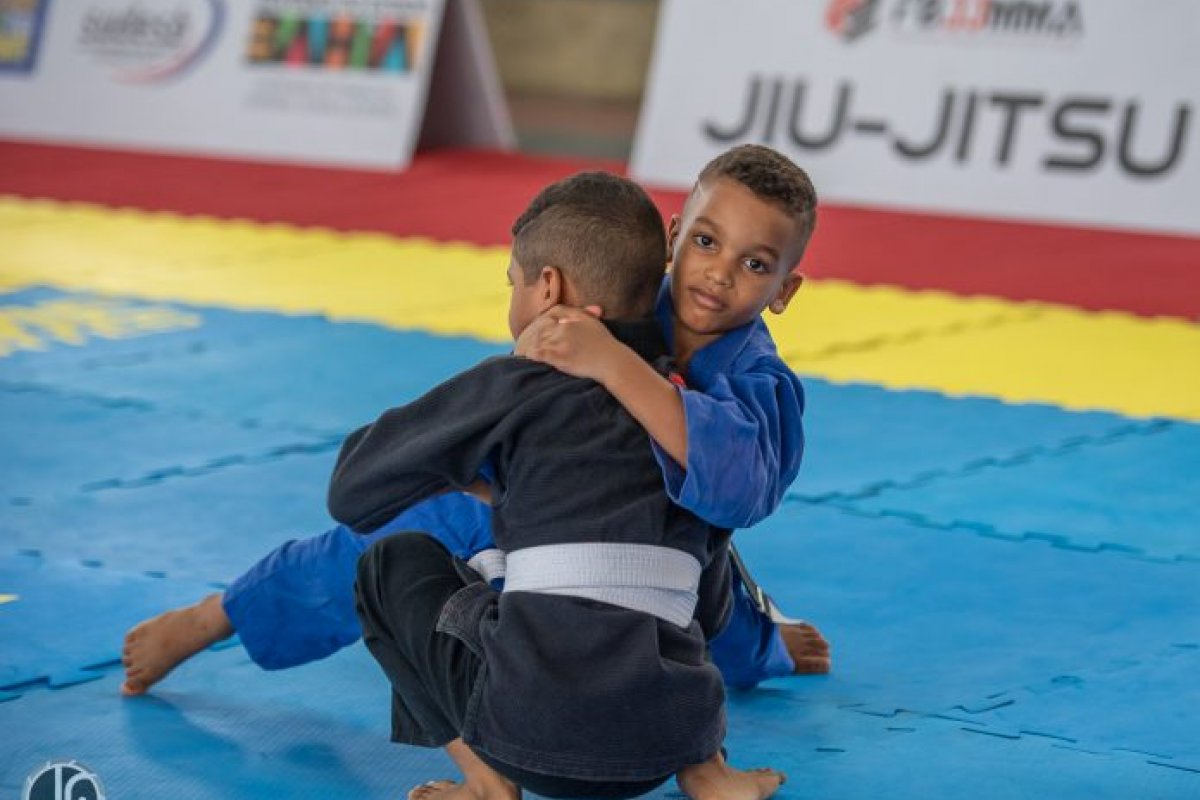 Competições de jiu jitsu e maratona aquática são realizadas em Juazeiro