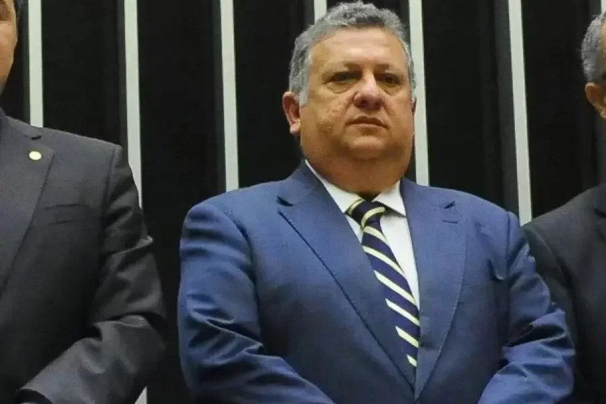 Carlos Antônio Vieira Fernandes inicia transição como presidente da Caixa Econômica Federal