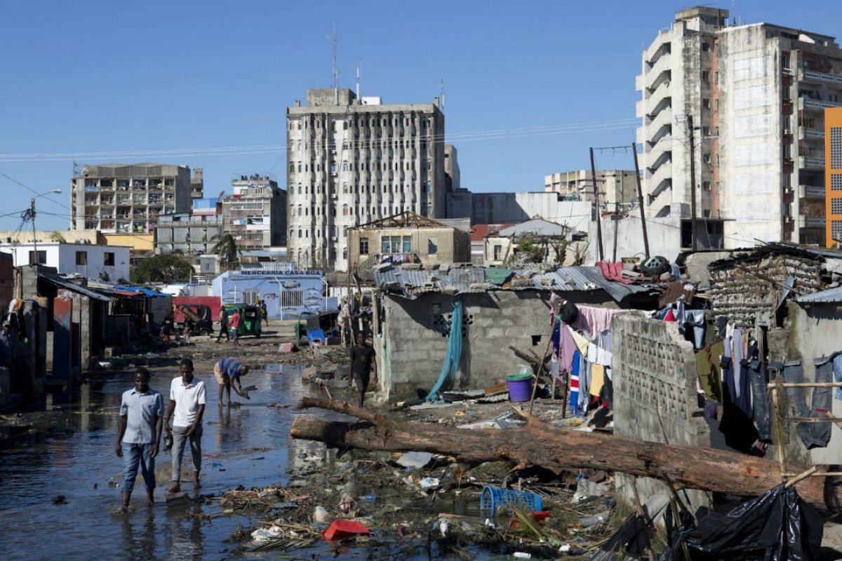 Chuvas matam 5 pessoas em Moçambique e alerta vermelho é acionado