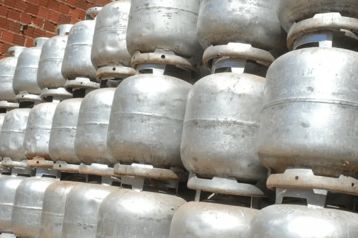 Preço do botijão de gás fica mais caro na Bahia a partir desta quarta-feira (1)