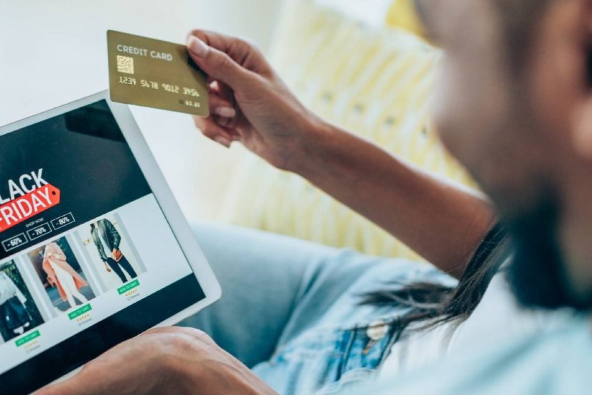 Black Friday: novembro deve movimentar R$ 7,2 bilhões na Bahia, estima Fecomércio