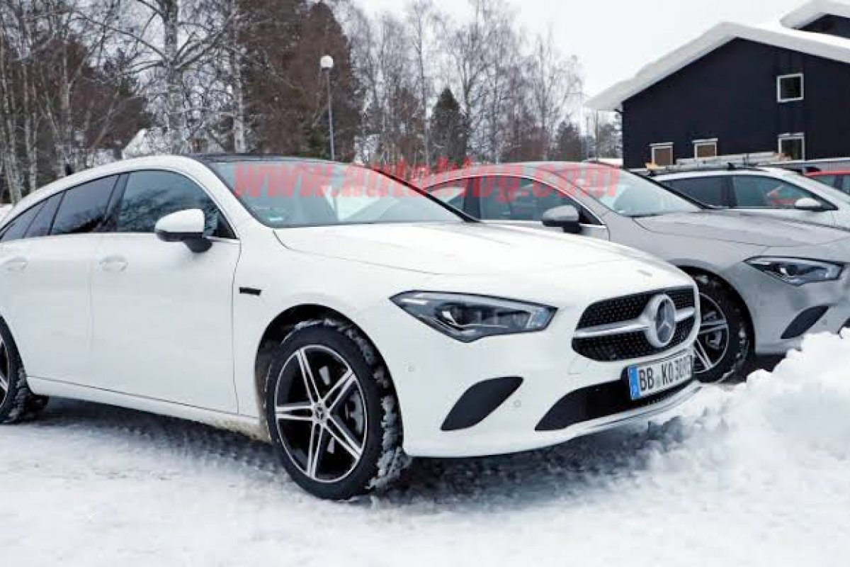 Mercedes CLA PHEV pode estrear em Janeiro