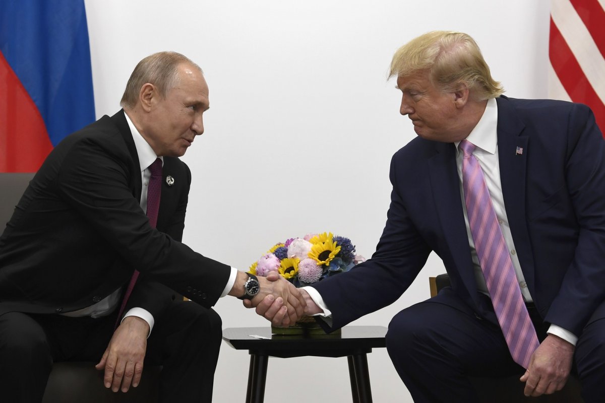 Putin agradece a Trump pela ajuda contra os atentados na Rússia