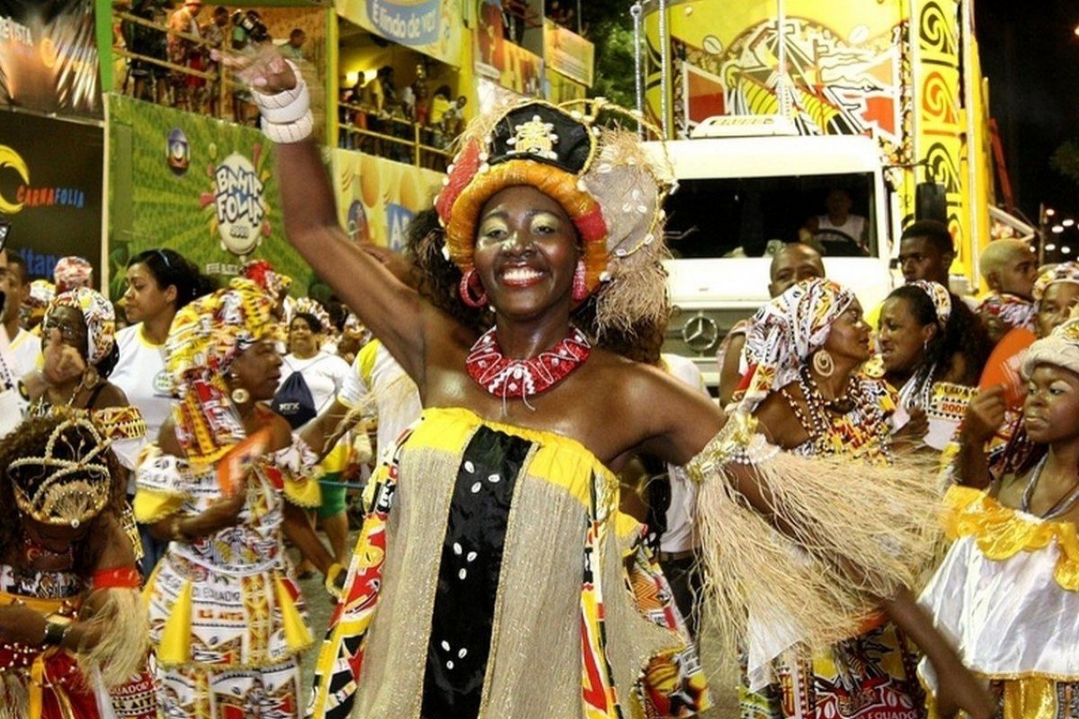 Bando de Teatro Olodum, Ilê Aiyê e Cortejo Afro abrem programação do Novembro Negro em Salvador