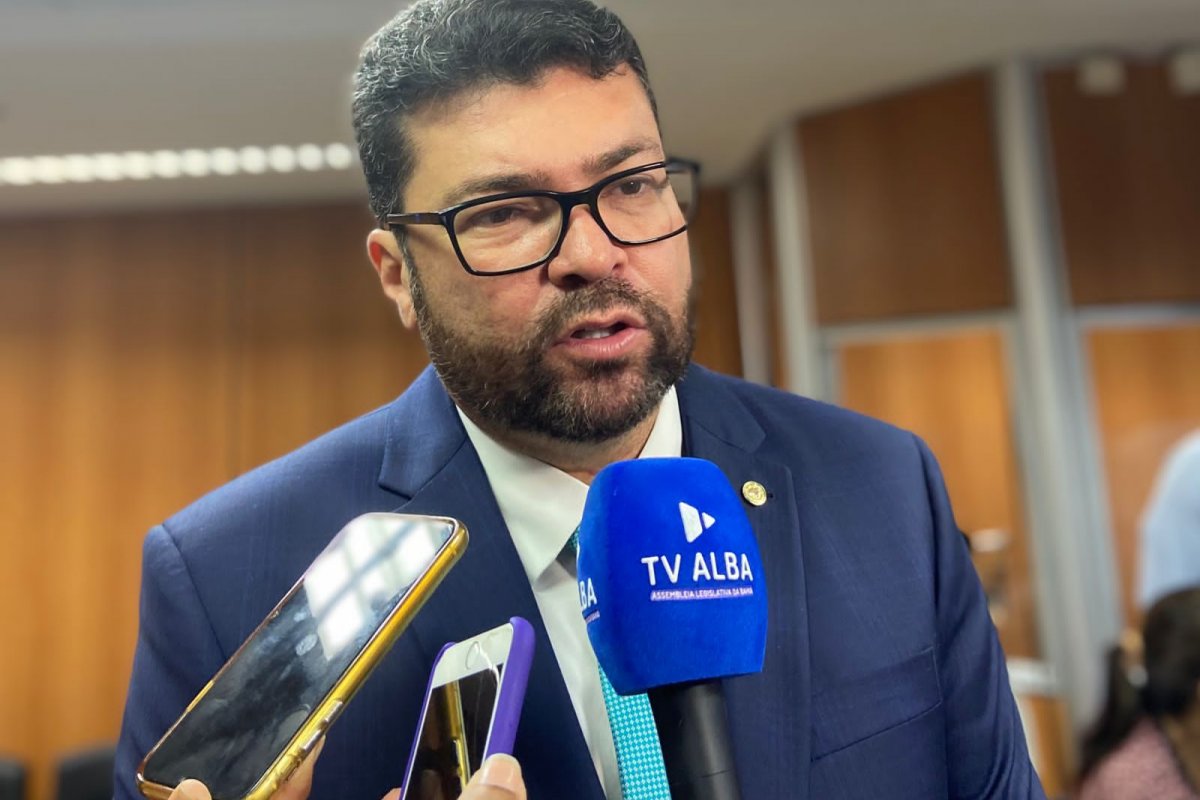 Vídeo: Marcinho Oliveira critica secretário da Seagri durante comissão da ALBA: 'vergonha'