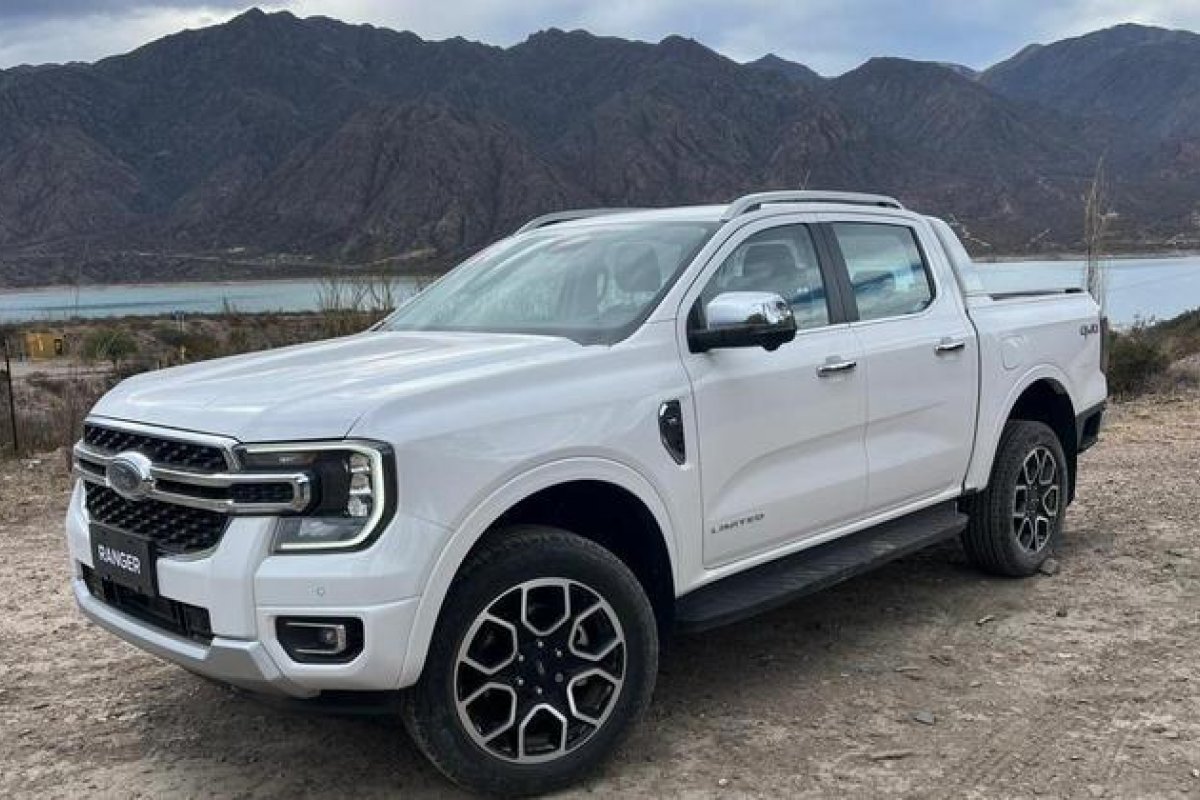 Ford Ranger é a picape que mais cresce nas vendas: S10 agora é 3ª no ranking