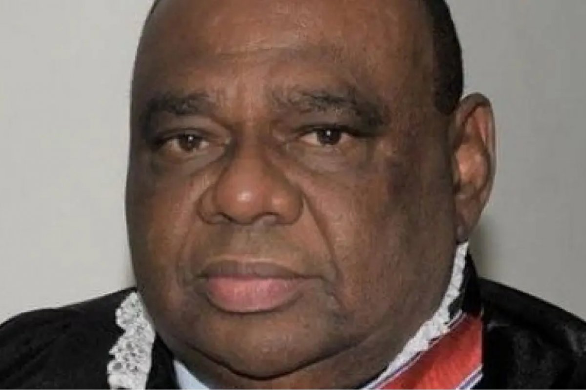 STF mantém afastamento de desembargador que concedeu prisão domiciliar a líder de facção