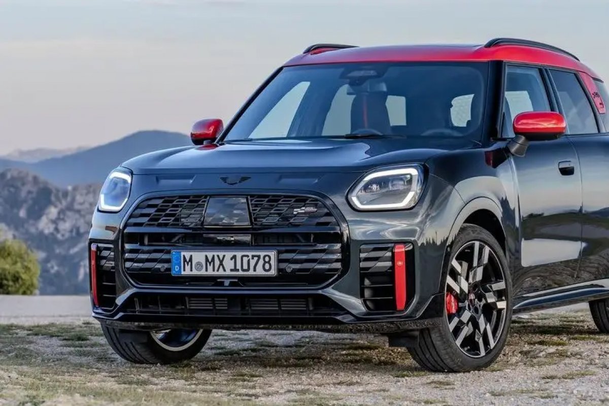 Mini apresenta Countryman John Cooper Works que virá ao Brasil