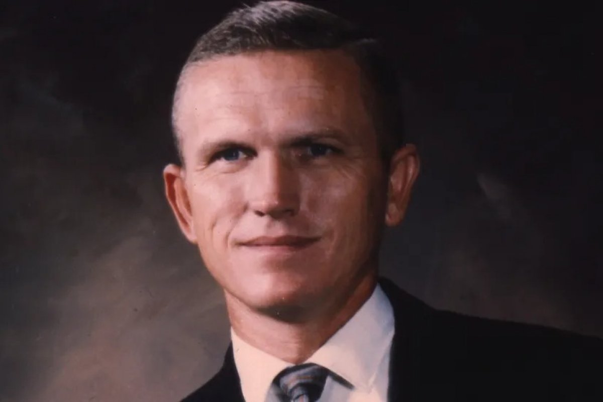 Morre Frank Borman, comandante da primeira missão ao redor da Lua
