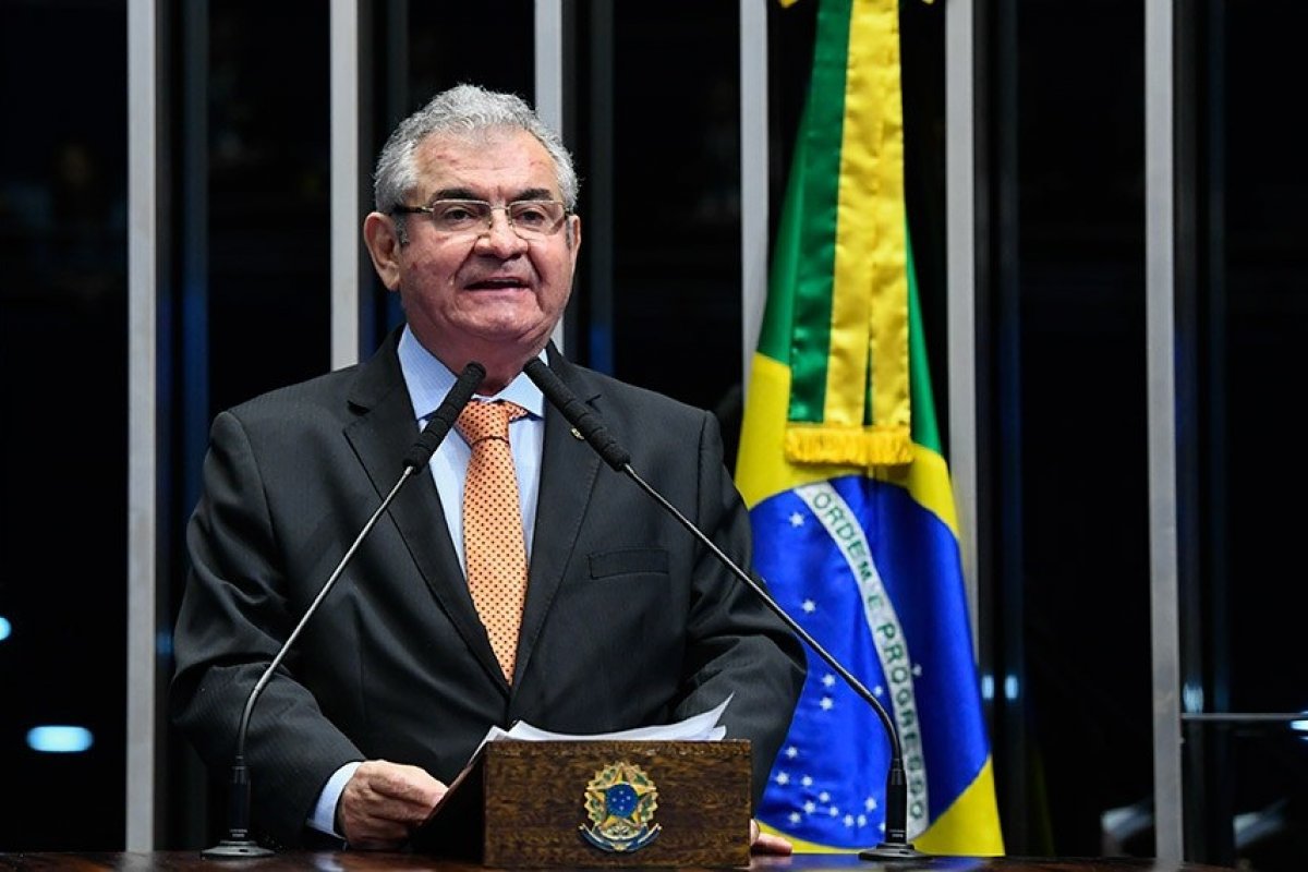 Angelo Coronel teria atuado em acordo que deu início a operação no TJ-BA