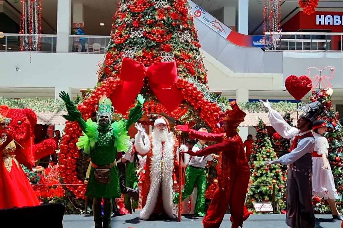 Shopping da capital baiana recebe crianças autistas e com deficiências para espetáculo inclusivo de Natal!