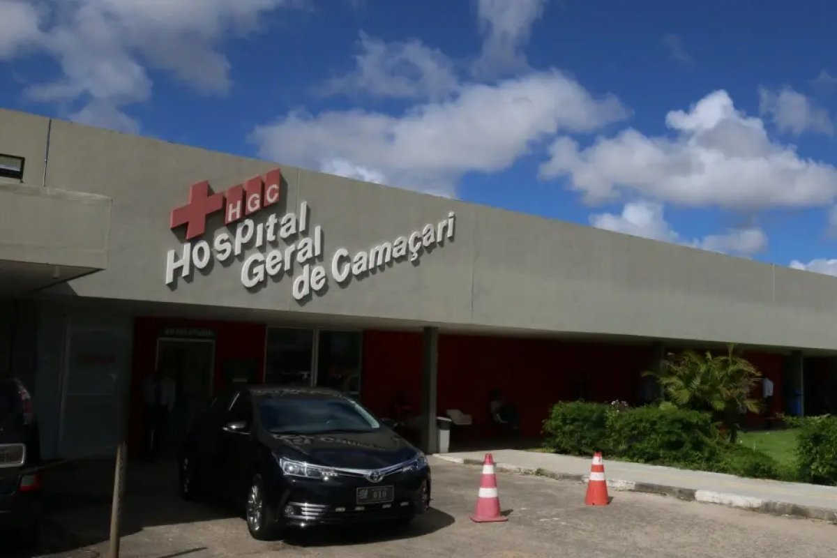 Acidente deixa 3 mortos e ao menos 6 feridos em Camaçari