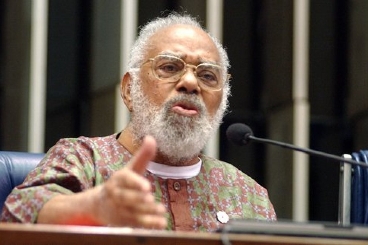 Abdias Nascimento enxergava atuação na política caminho para combate ao racismo