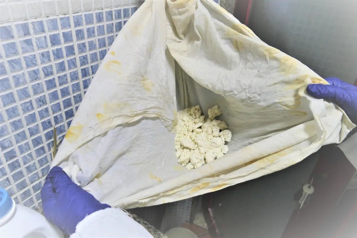 Brasileiros lucravam R$ 52 milhões por semana com laboratório de cocaína em Portugal