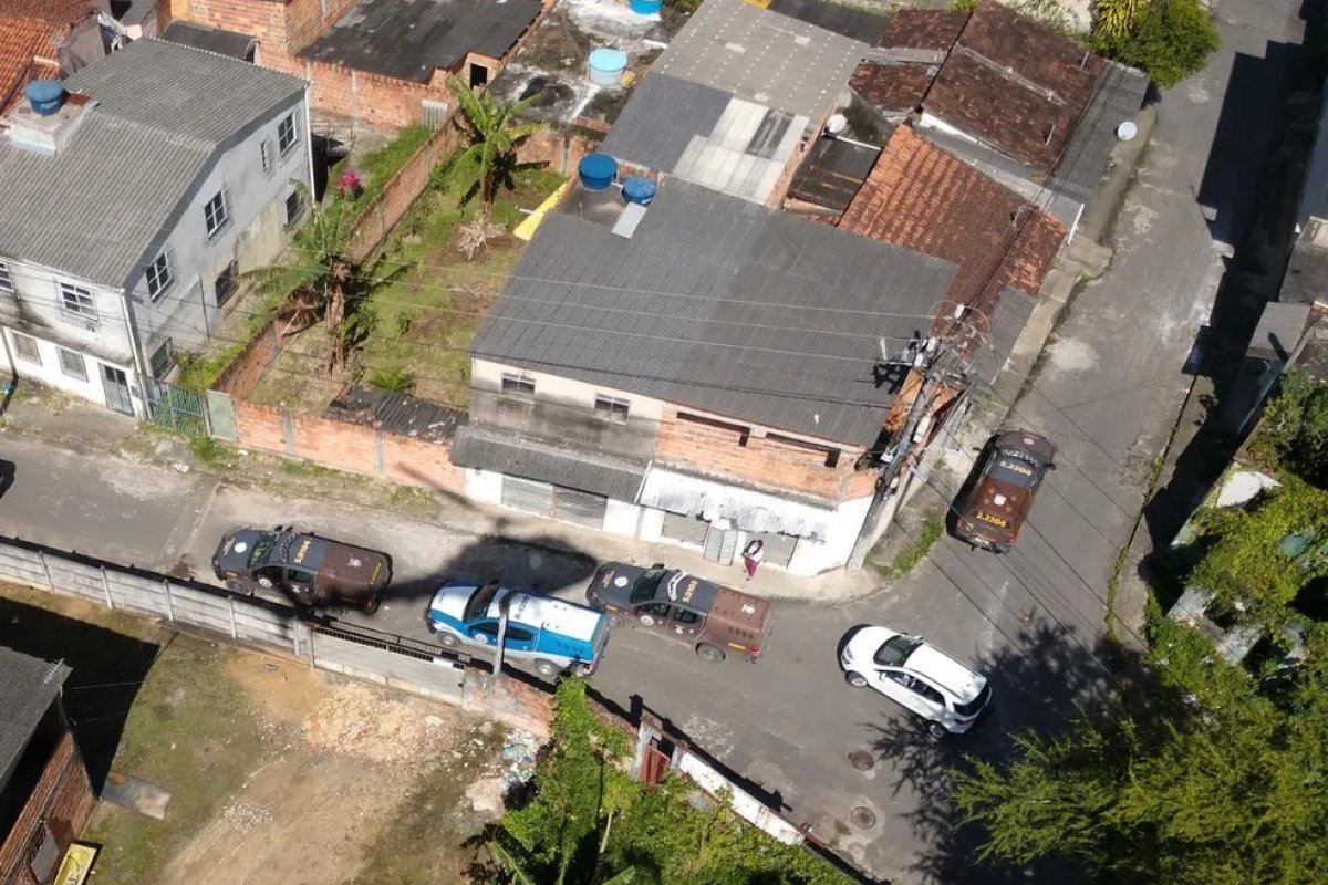 Aulas são retomadas em escolas no bairro de Valéria, em Salvador