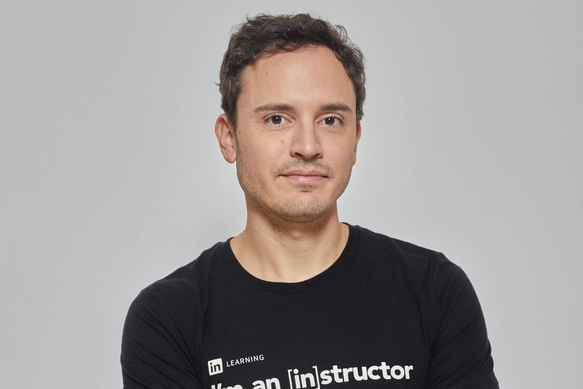 Comércio prevê abertura de 110 mil vagas temporárias para o fim de ano!