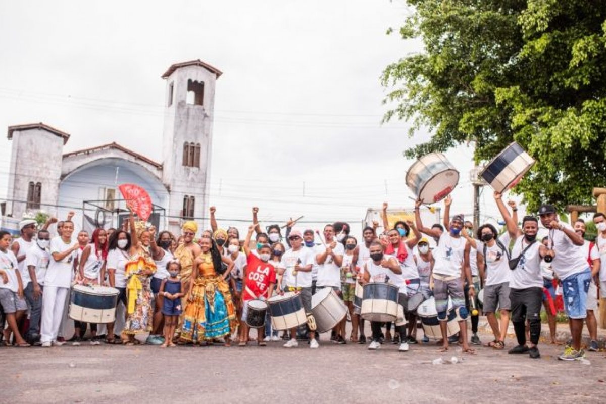 Caminhada da Consciência Negra em Sussuarana destaca "Danças Negras e Periferia"