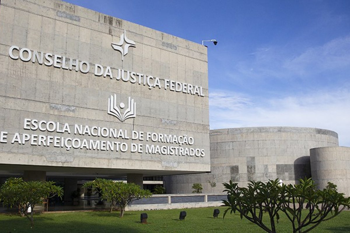 CJF aprova folga a cada 3 dias para juízes federais que acumularem funções