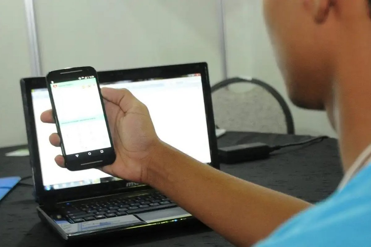 29 milhões de brasileiros ainda não têm acesso à internet nos últimos 3 meses, revela pesquisa