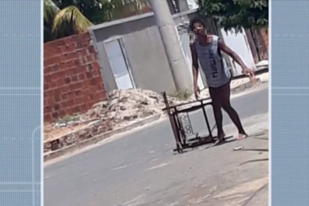 Duas pessoas são resgatados após serem mantidos em cárcere privado na BA