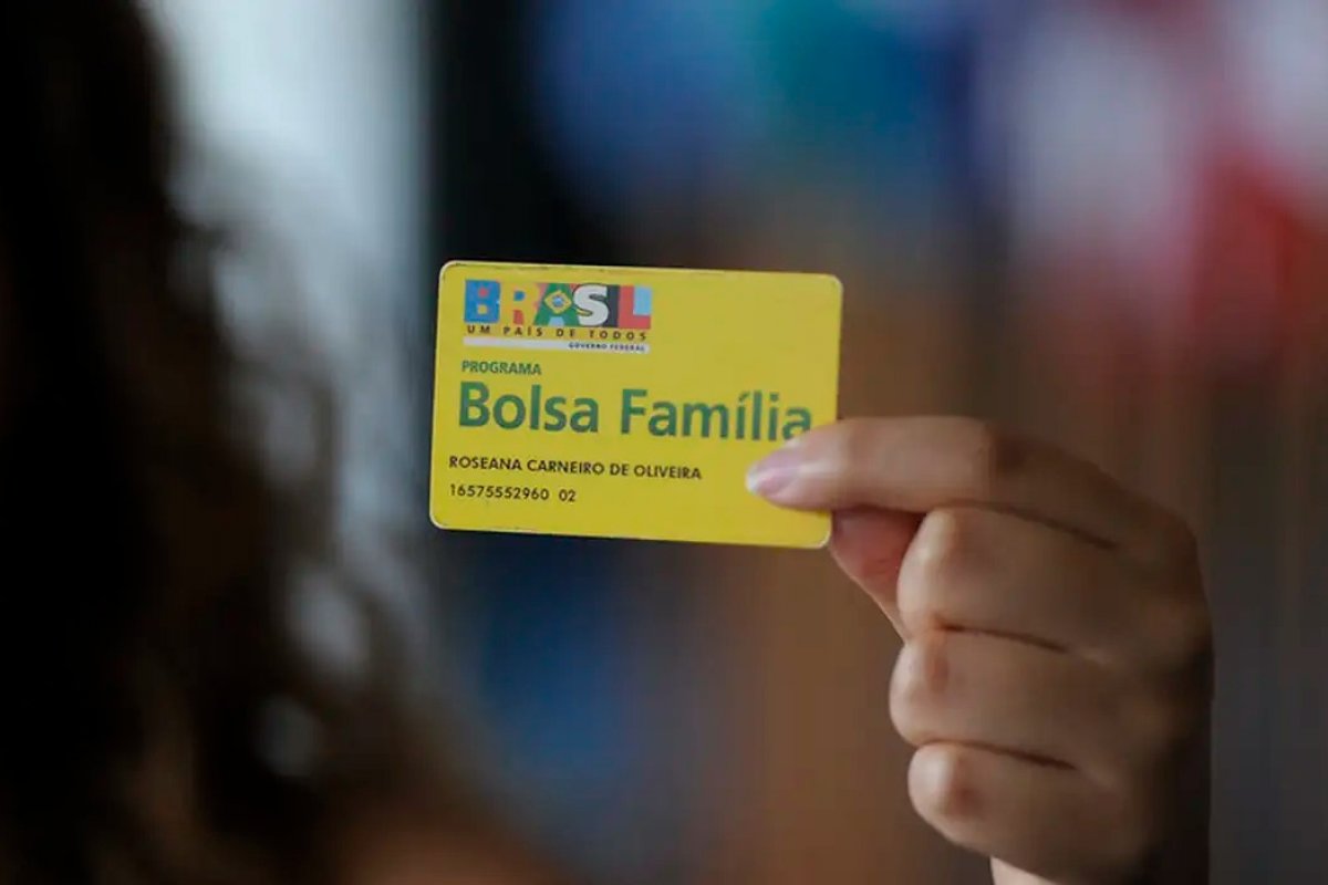 Bolsa Família inicia pagamento aos 21,1 milhões de beneficiários nesta sexta-feira (17)